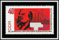 Lenin in Front of Cruiser Aurora