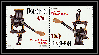 Tête-bêche pair, right edges adjacent