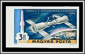 Soyuz 4 and 5 - Docking Maneuvers (1969)