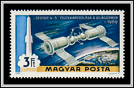 Soyuz 4 and 5 - Docking Maneuvers (1969)