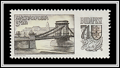 Chain Bridge and Buda Castle, Coat of Arms of Budapest